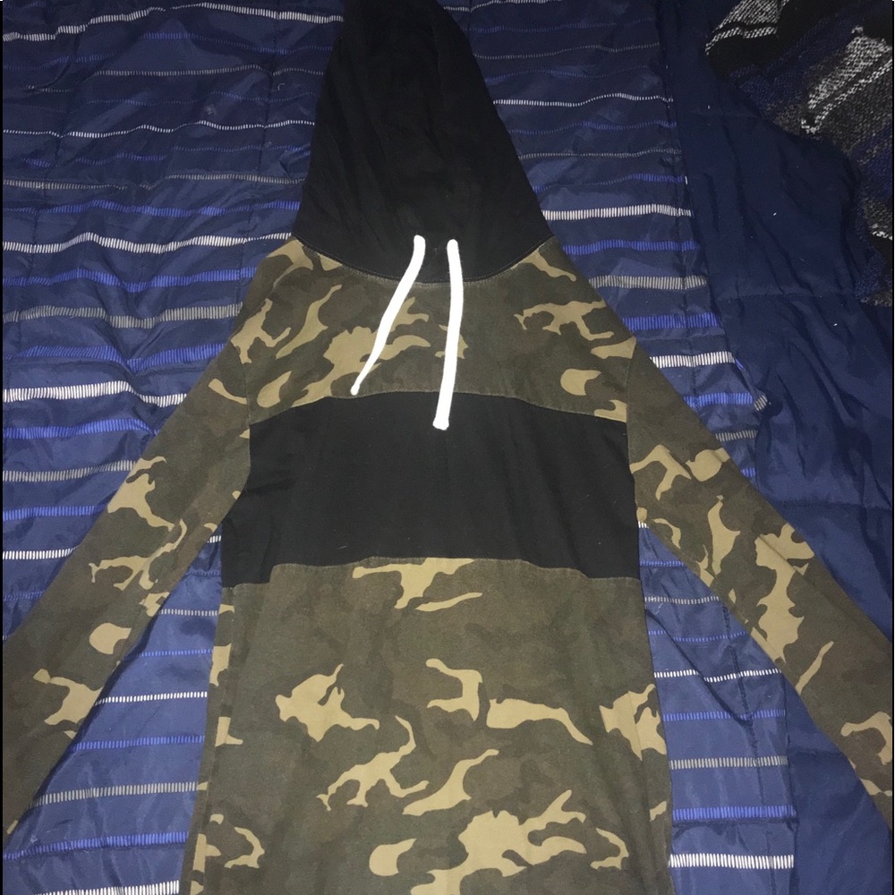 camouflage and black hoodie